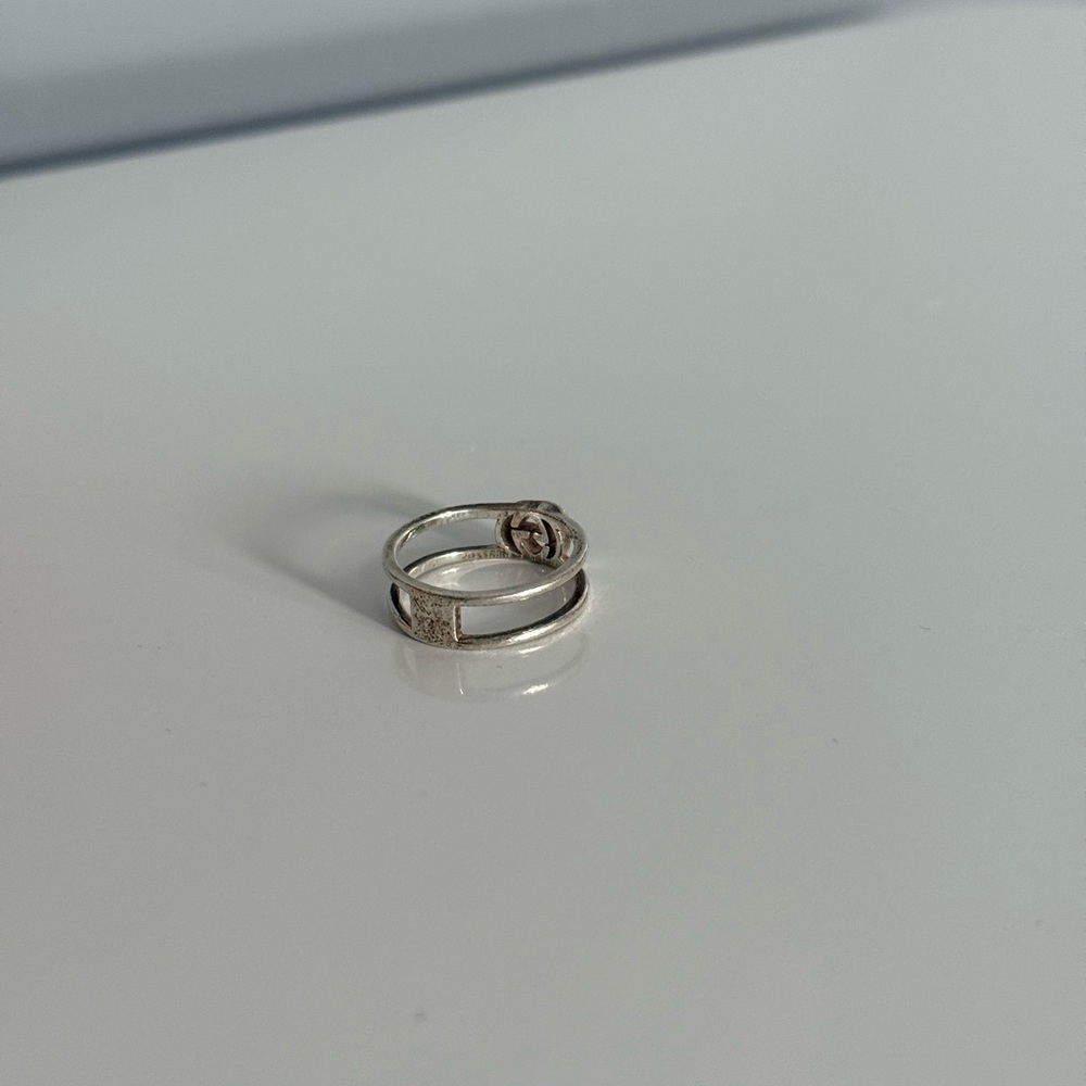 Gucci Silver Women's Ring - Picture 2 of 4